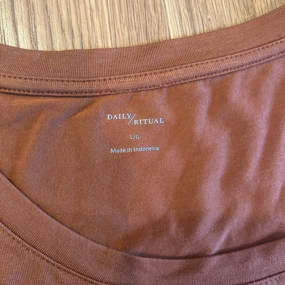 Daily Ritual Rust Sleeveless Top - Picture 3 of 8